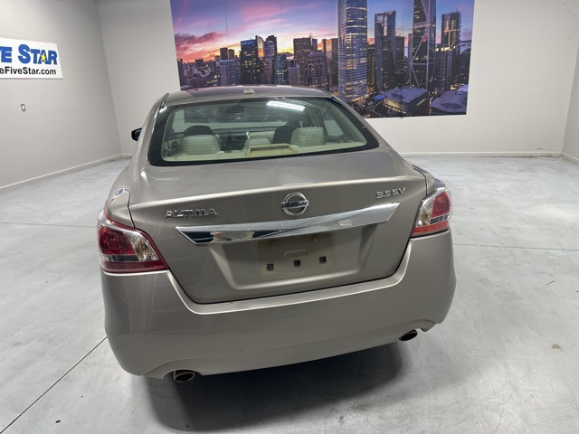 2013 Nissan Altima 3.5 SV photo 7