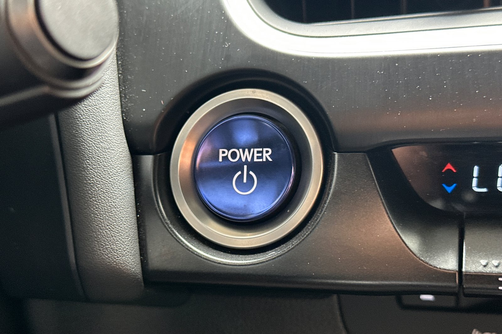 2022 Lexus UX 250h F SPORT photo 20