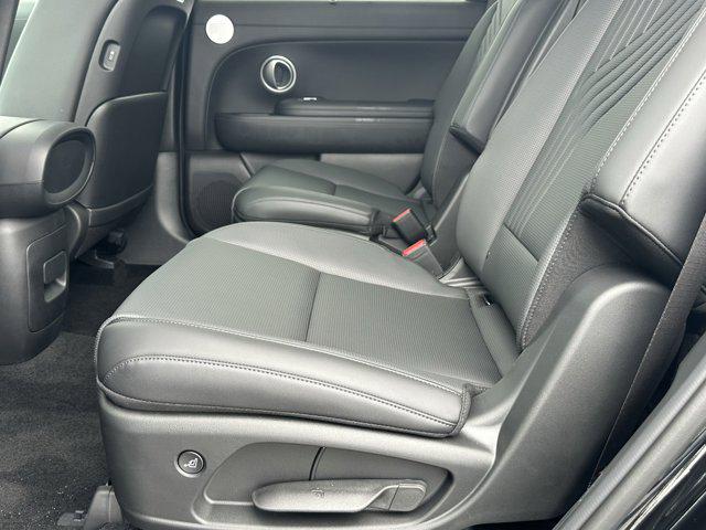 2026 Hyundai Palisade SEL photo 16