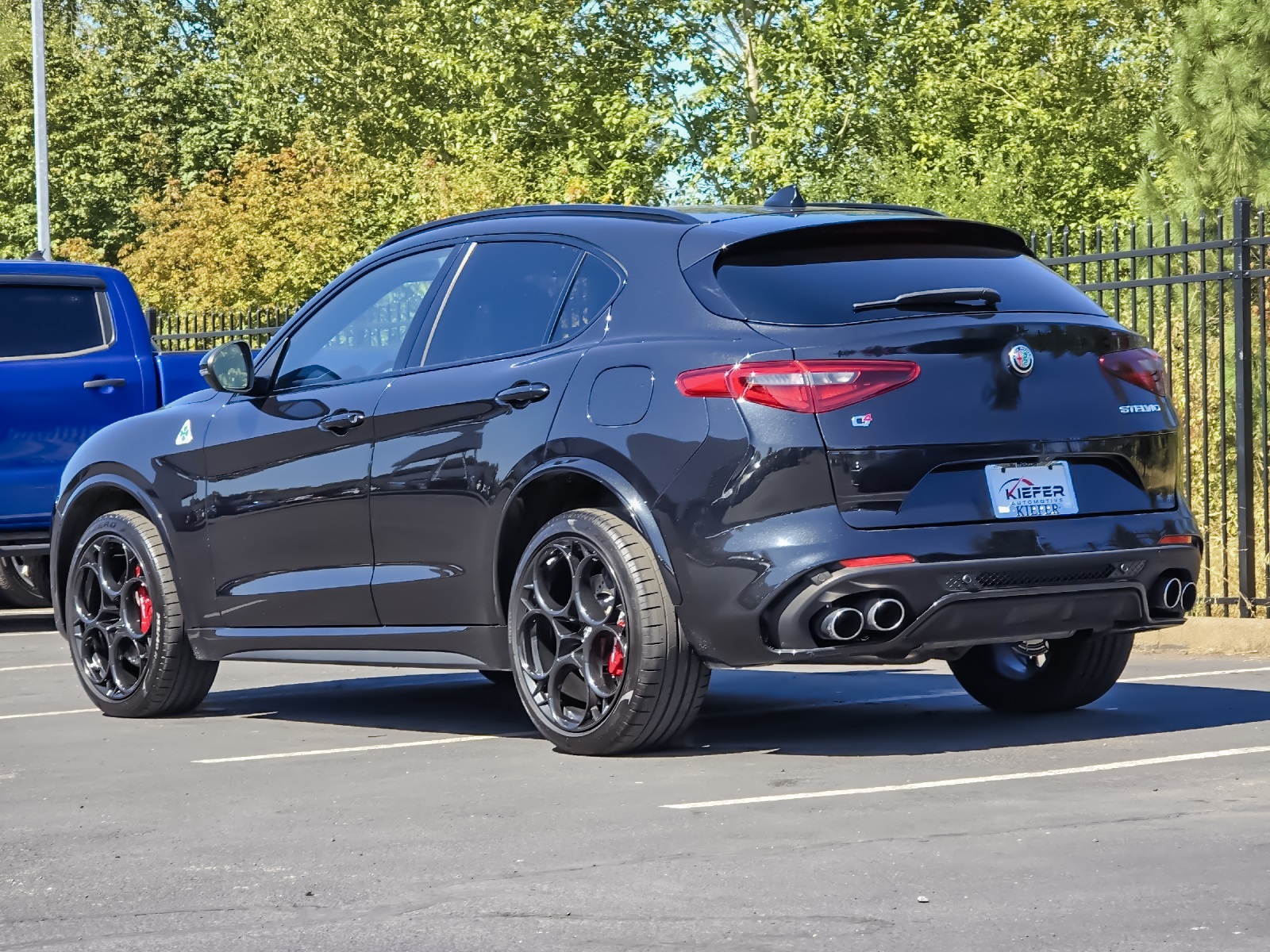 2023 Alfa Romeo Stelvio Quadrifoglio photo 5
