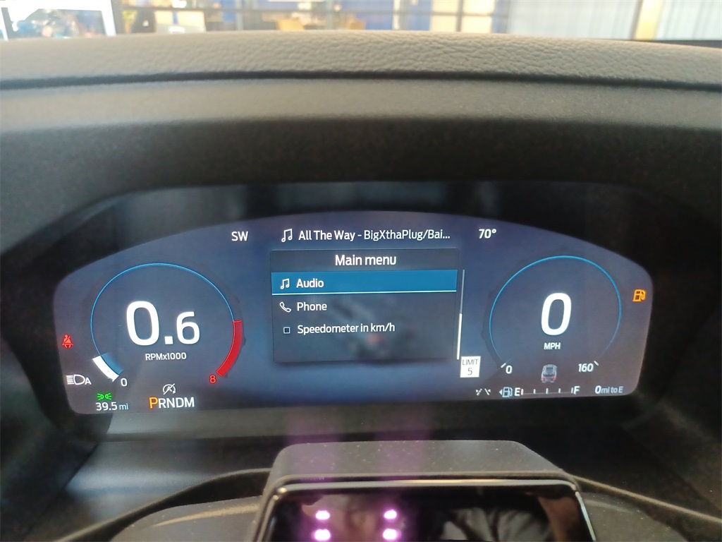2025 Ford Explorer ST photo 26