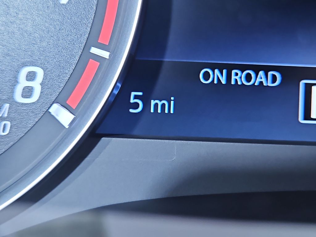 2026 Nissan Frontier SV photo 16