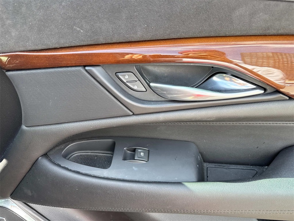2019 Cadillac Escalade Premium Luxury photo 11