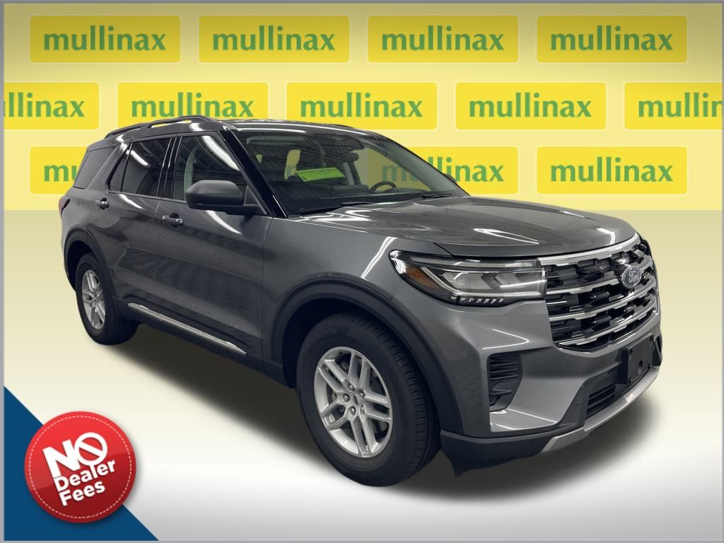 2025 Ford Explorer Active's photo