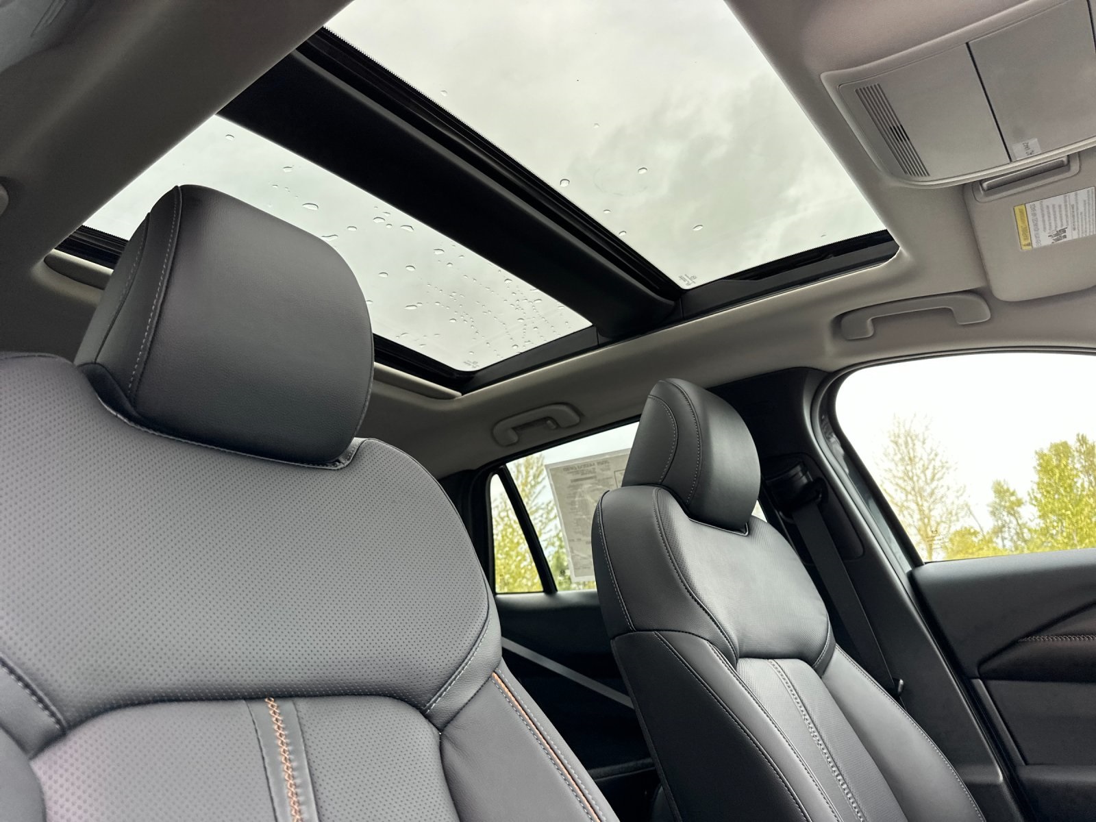 2025 Mazda CX-50 Premium Plus photo 14