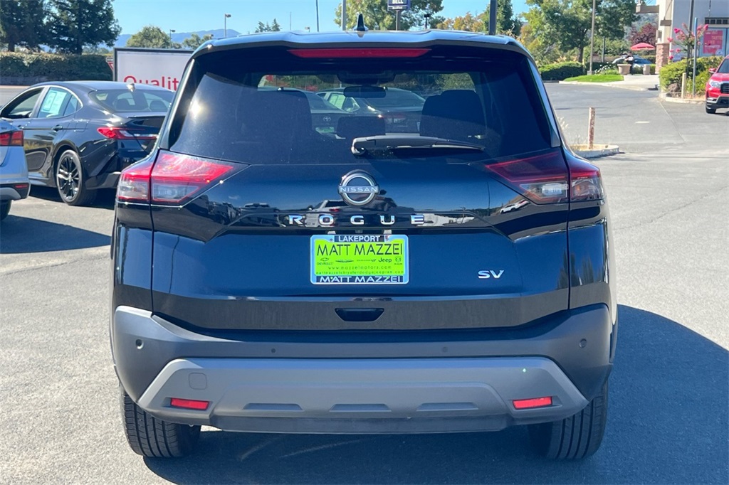 2023 Nissan Rogue SV photo 7