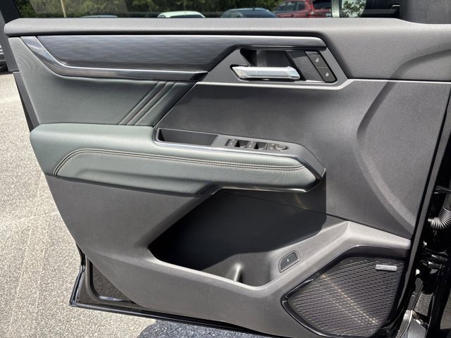 2026 Gmc Acadia AT4 photo 17