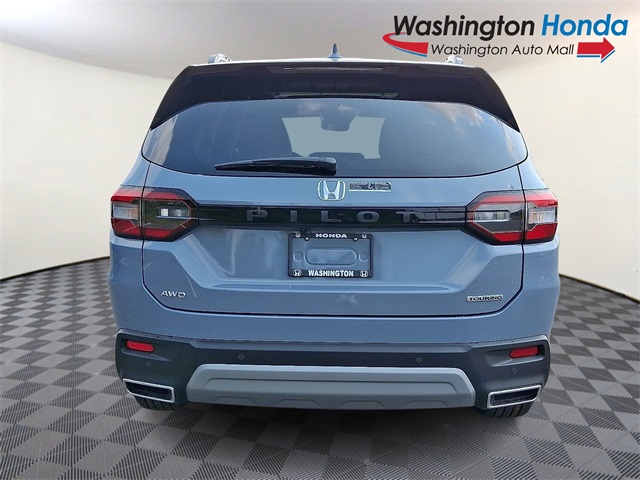 2025 Honda Pilot Touring photo 3