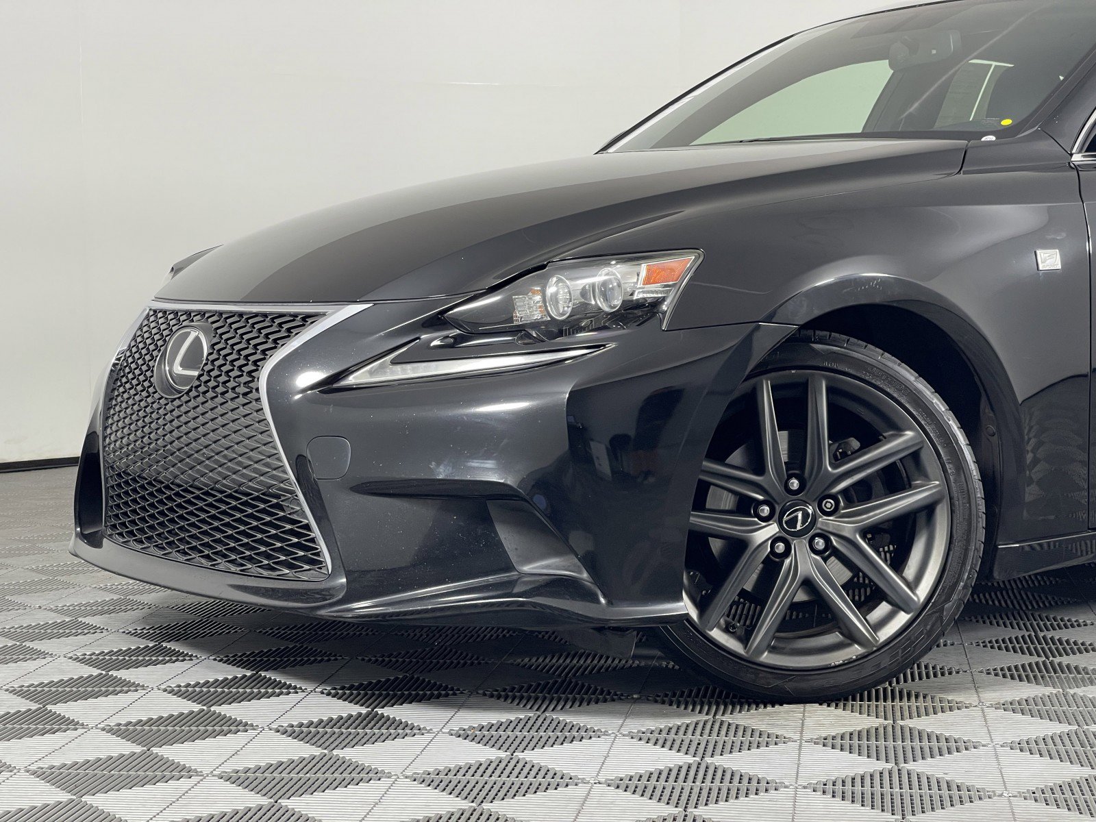 2015 Lexus IS 250 photo 3