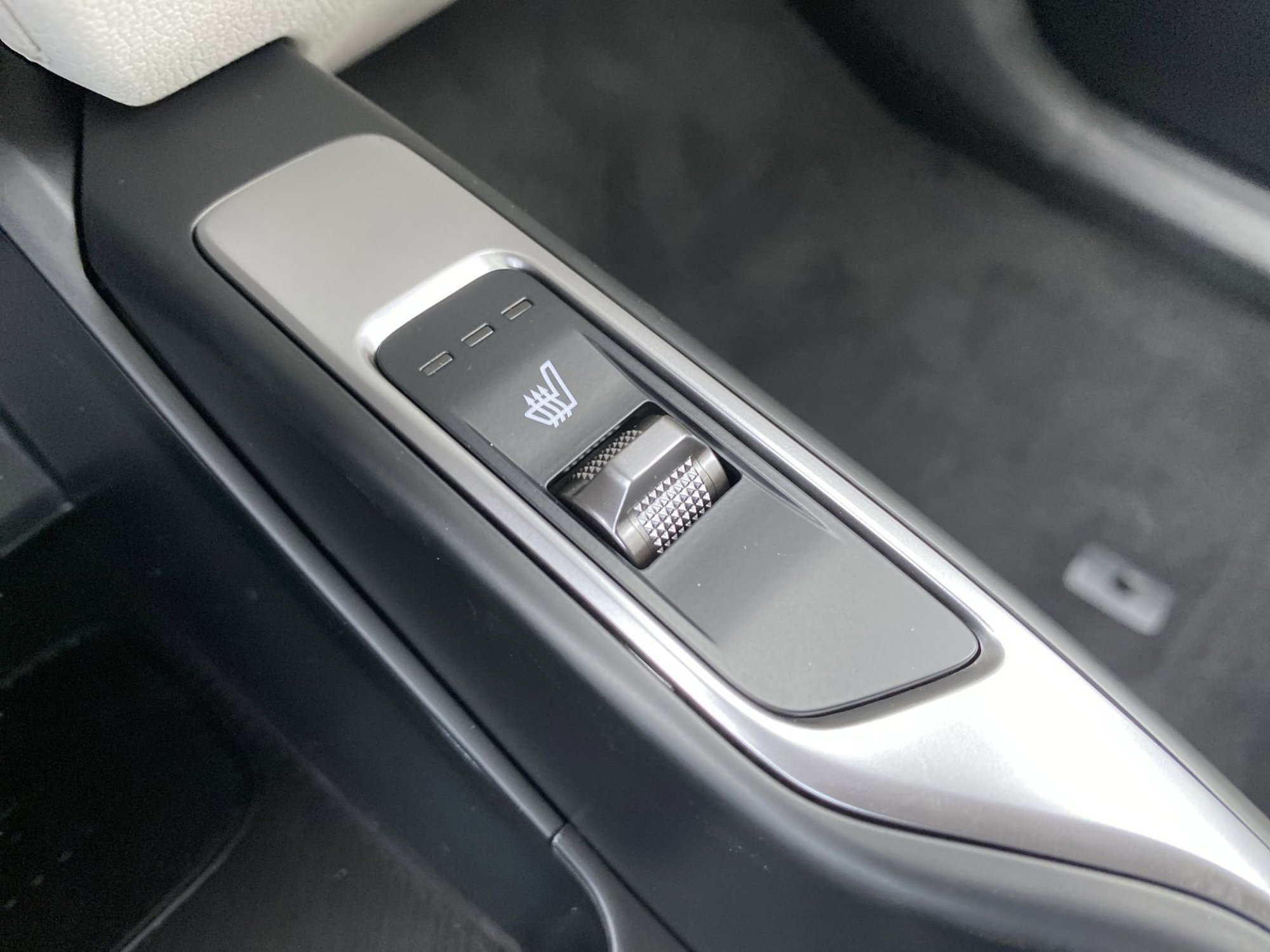 2025 Kia Sorento S photo 18