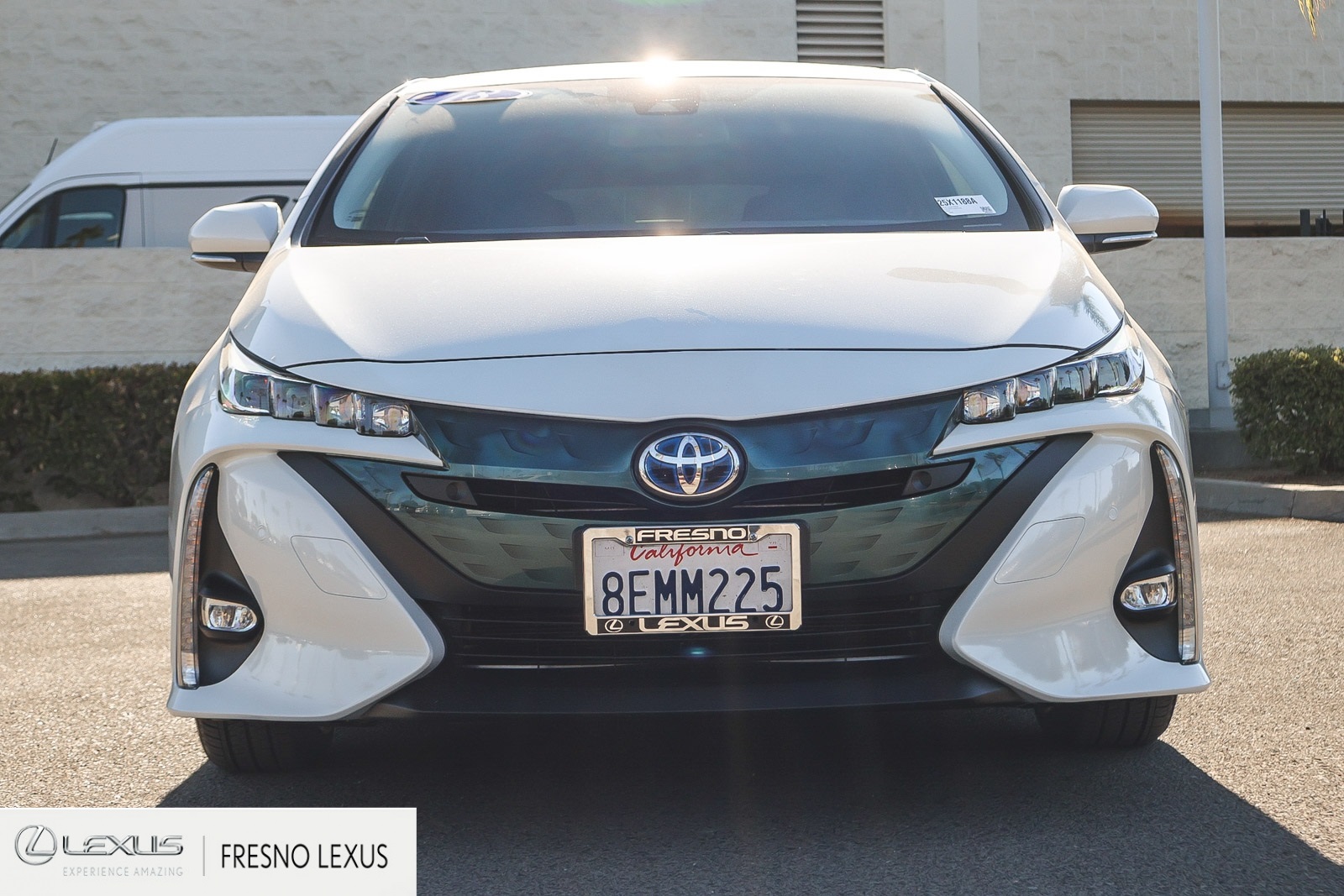 2018 Toyota Prius Prime Advanced photo 2