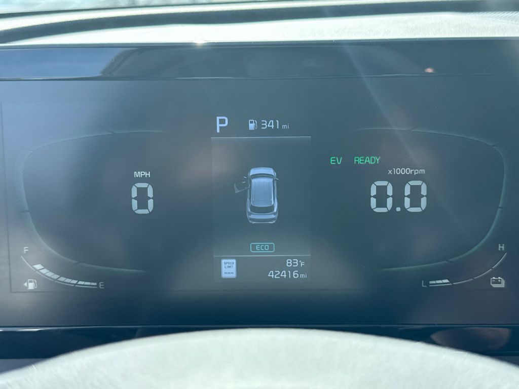 2023 Kia Sportage Hybrid LX photo 26