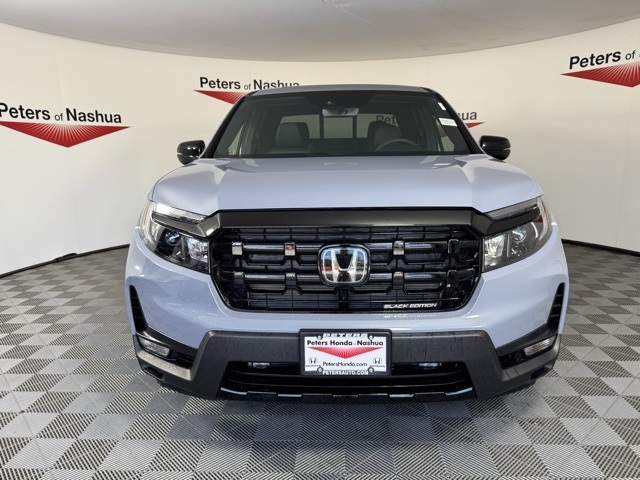 2025 Honda Ridgeline Black Edition photo 2