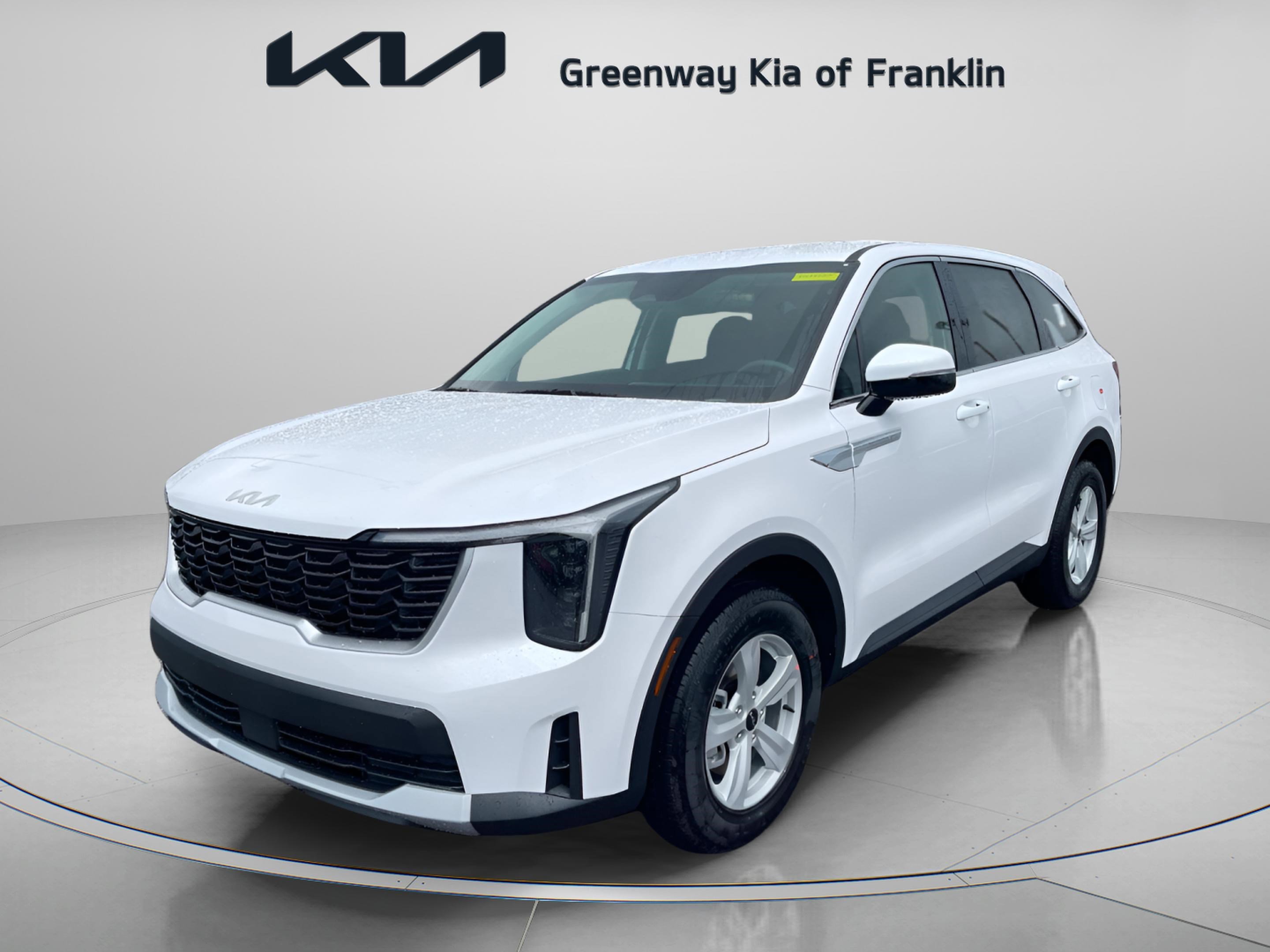 2025 Kia Sorento LX photo 3