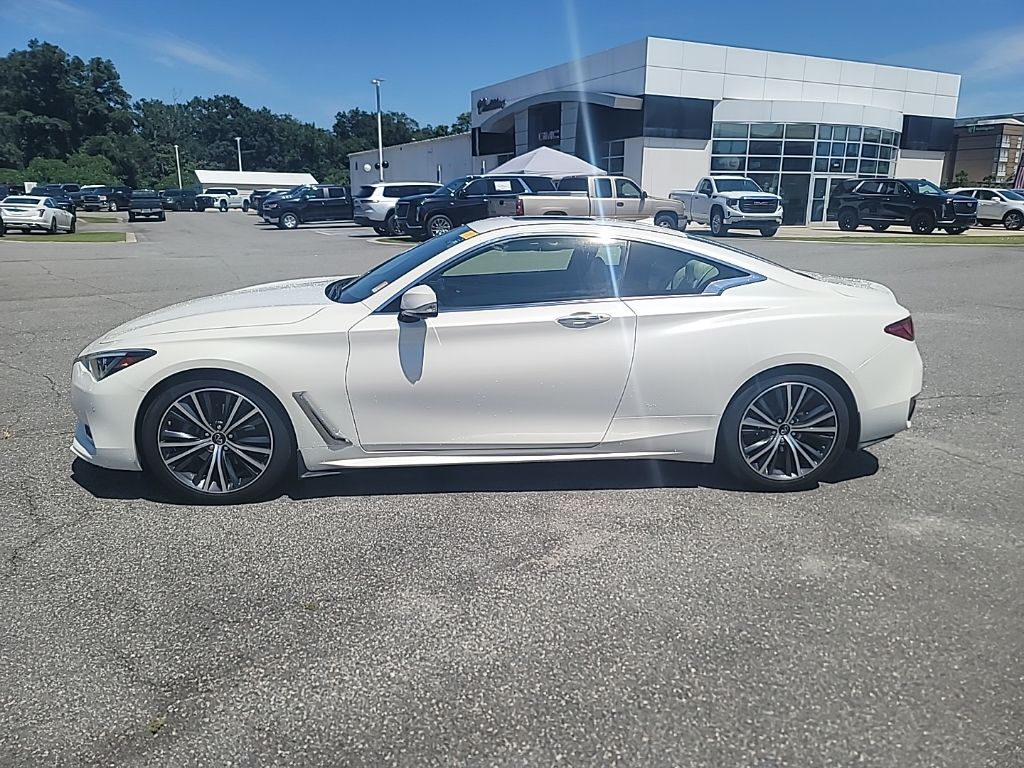 2021 Infiniti Q60 3.0t Luxe photo 4