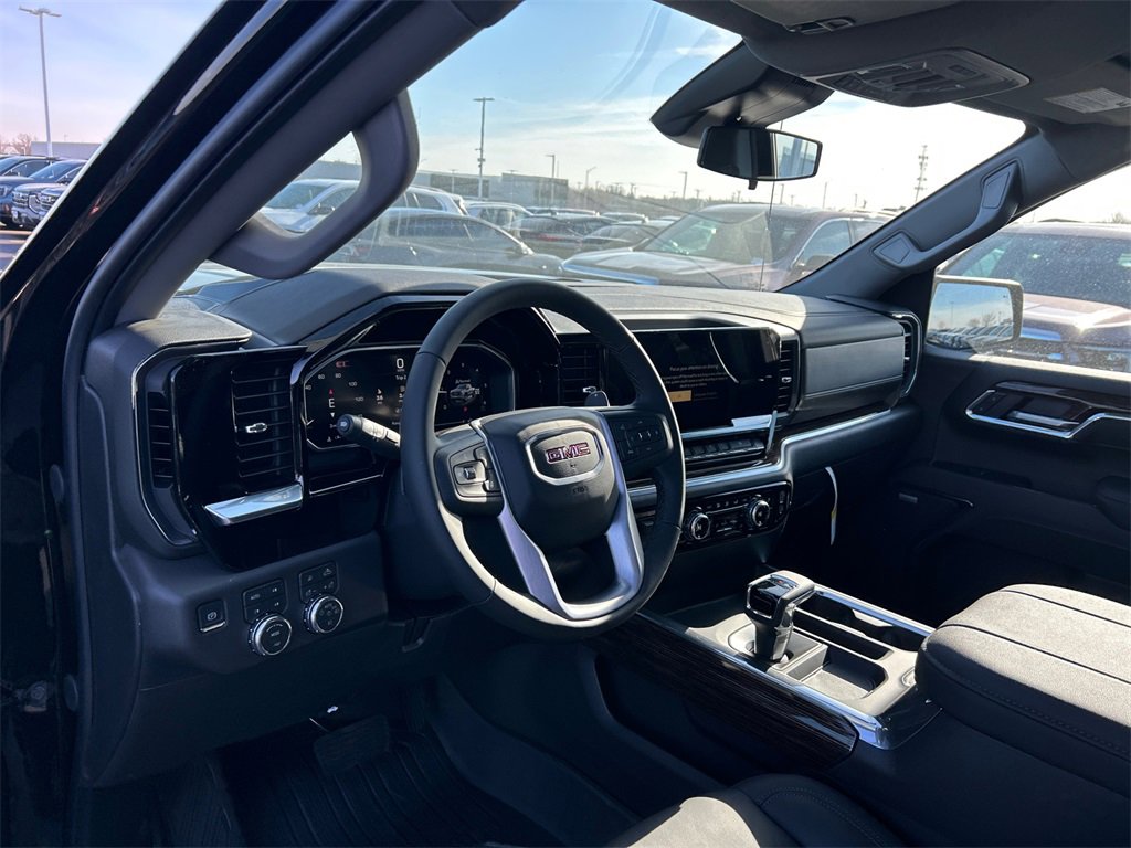 2026 GMC SIERRA - Image 16