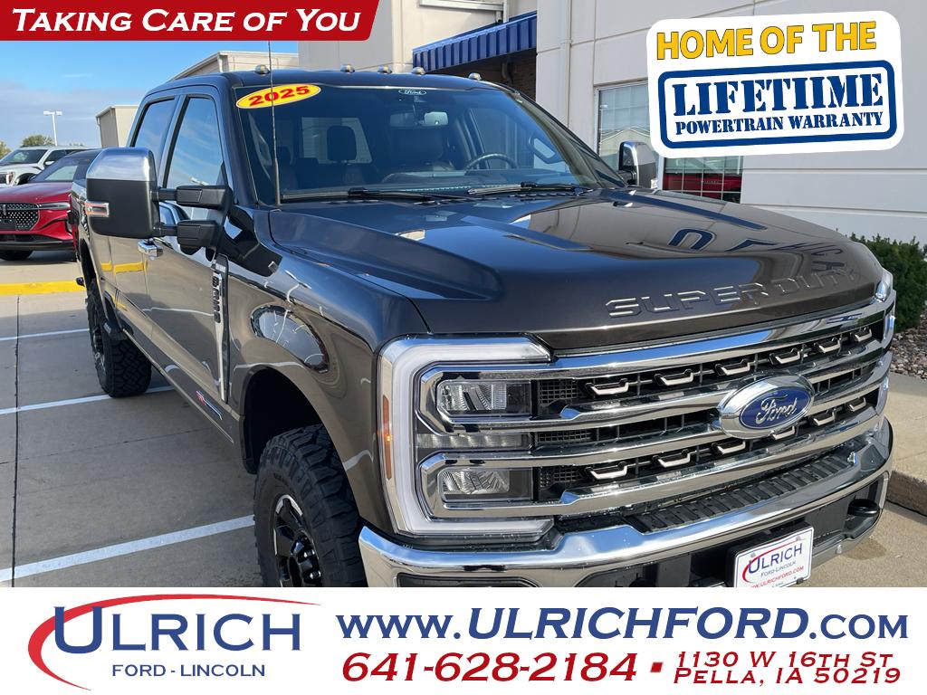 2025 Ford F-350 Super Duty King Ranch's photo