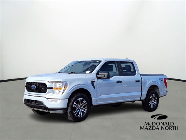 2021 Ford F-150 XL's photo