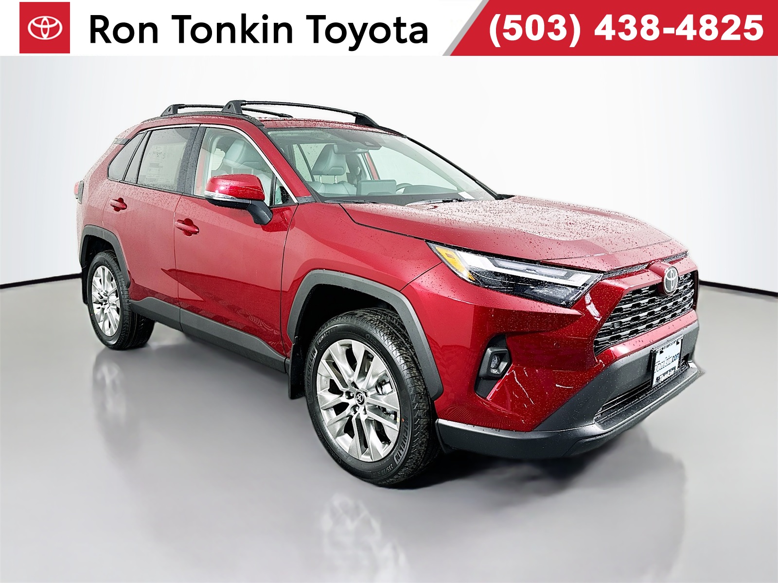 2025 Toyota RAV4 XLE Premium's photo