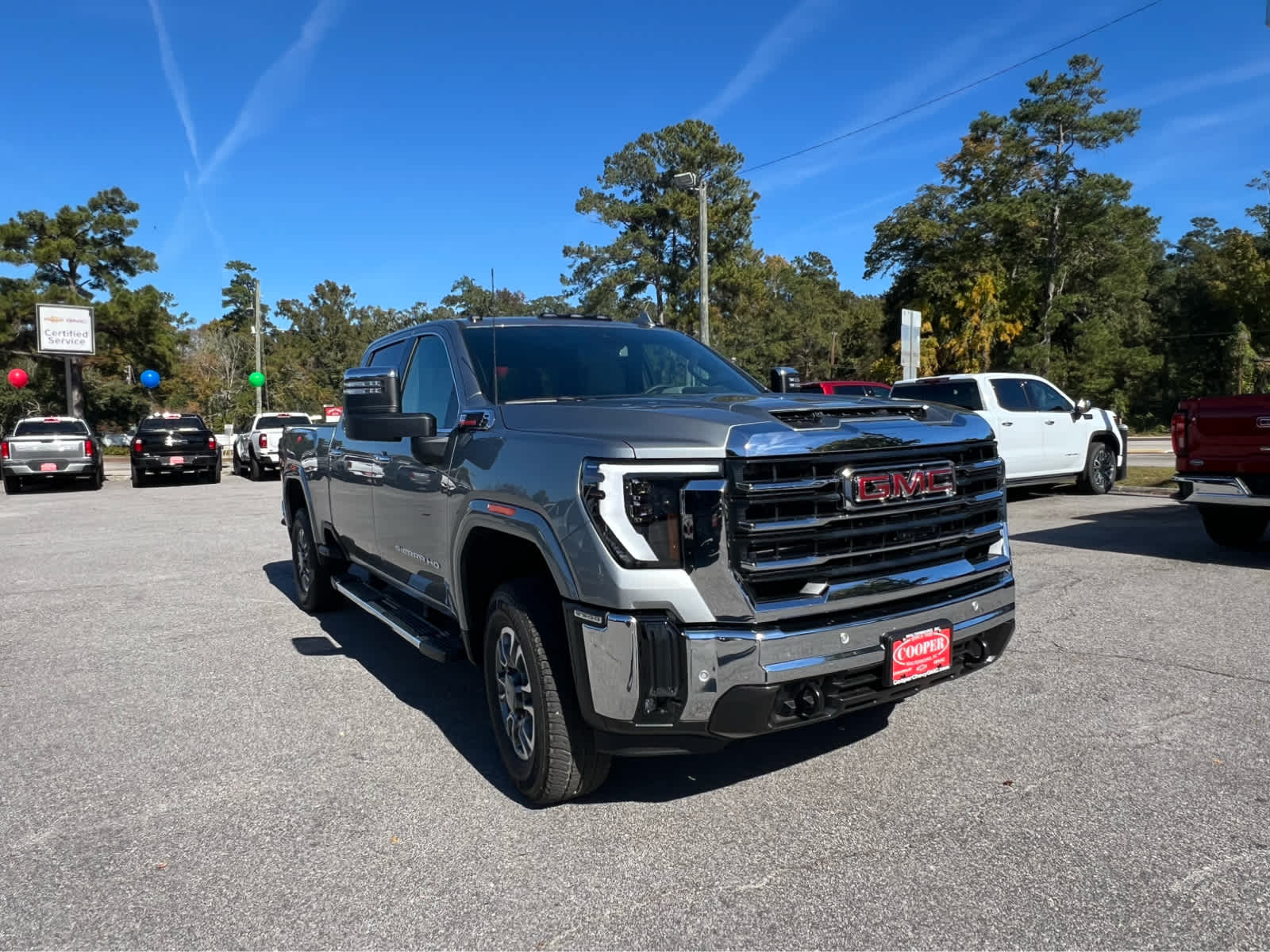 2026 Gmc Sierra 2500 HD SLT photo 2
