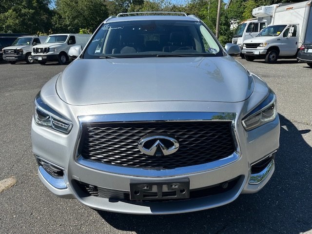 2019 Infiniti QX60 Luxe AWD photo 5