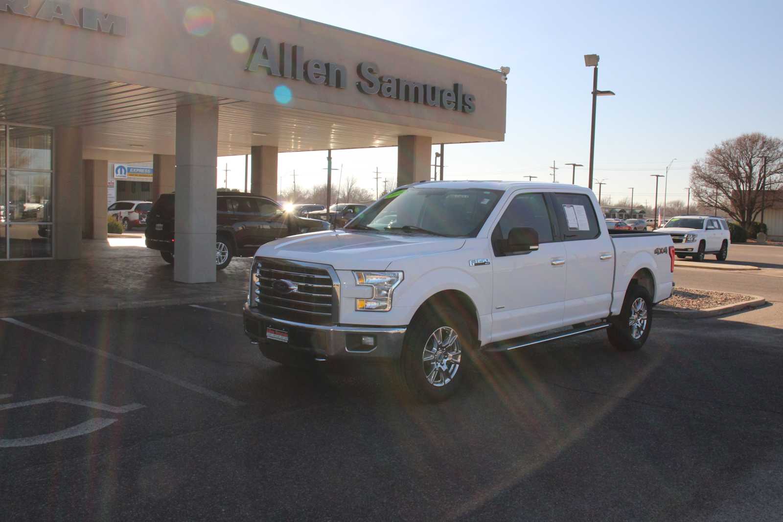 2016 Ford F-150 XLT's photo