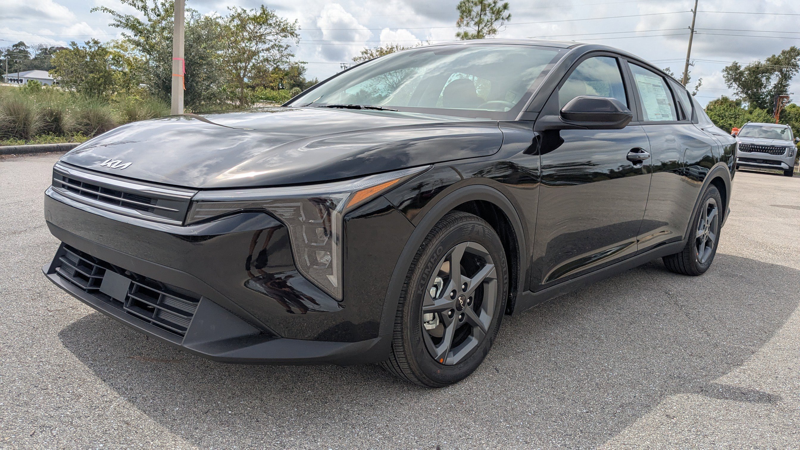 2025 Kia K4 LXS photo 8
