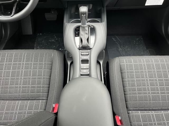 2026 Honda HR-V LX photo 31