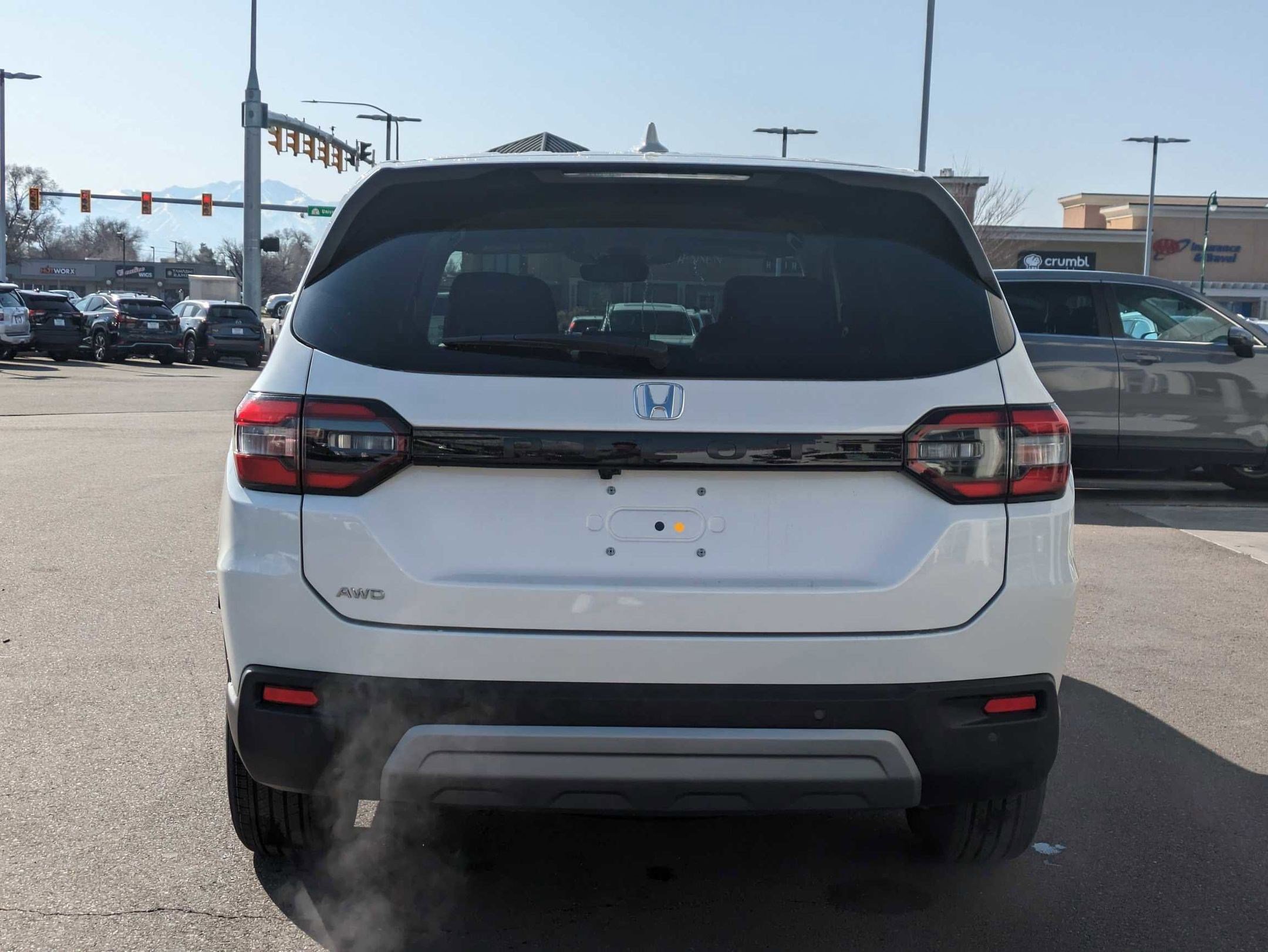 2025 Honda Pilot EX-L photo 2