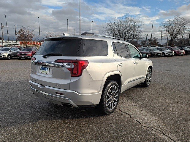 2020 Gmc Acadia Denali photo 2