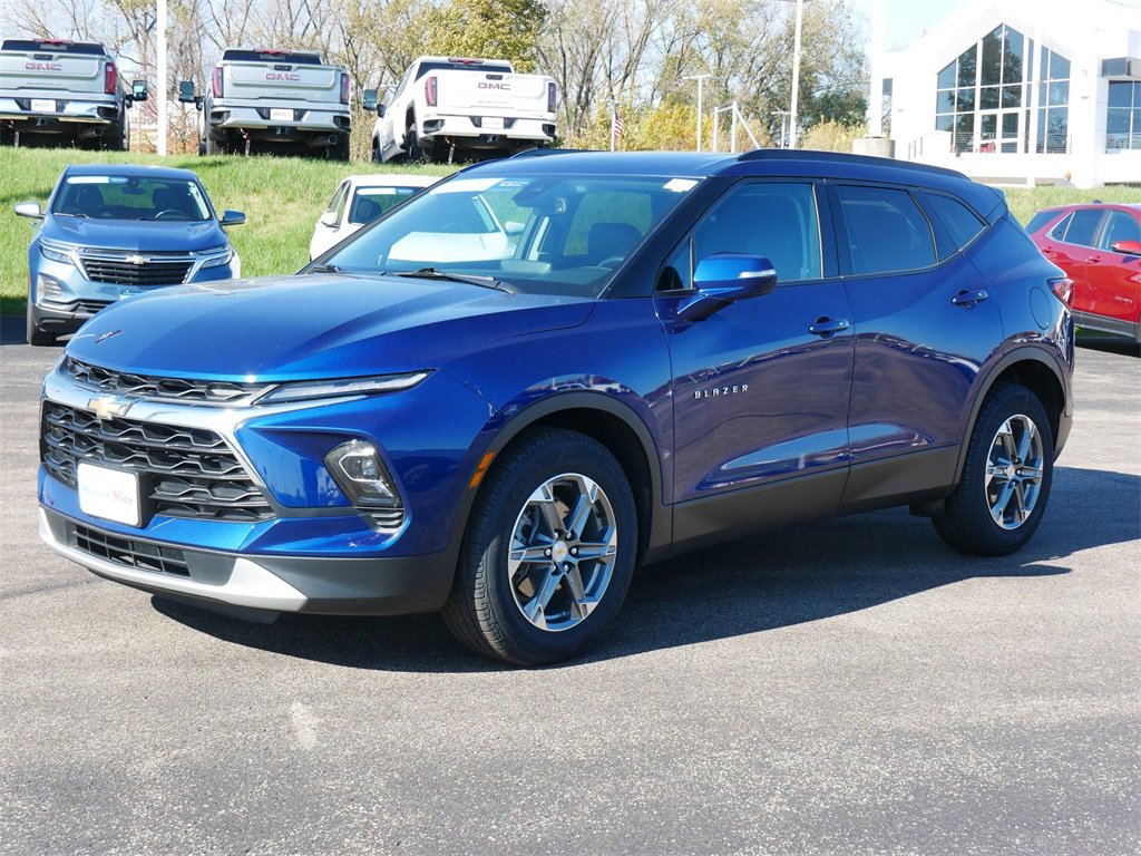 2023 Chevrolet Blazer 3LT photo 3