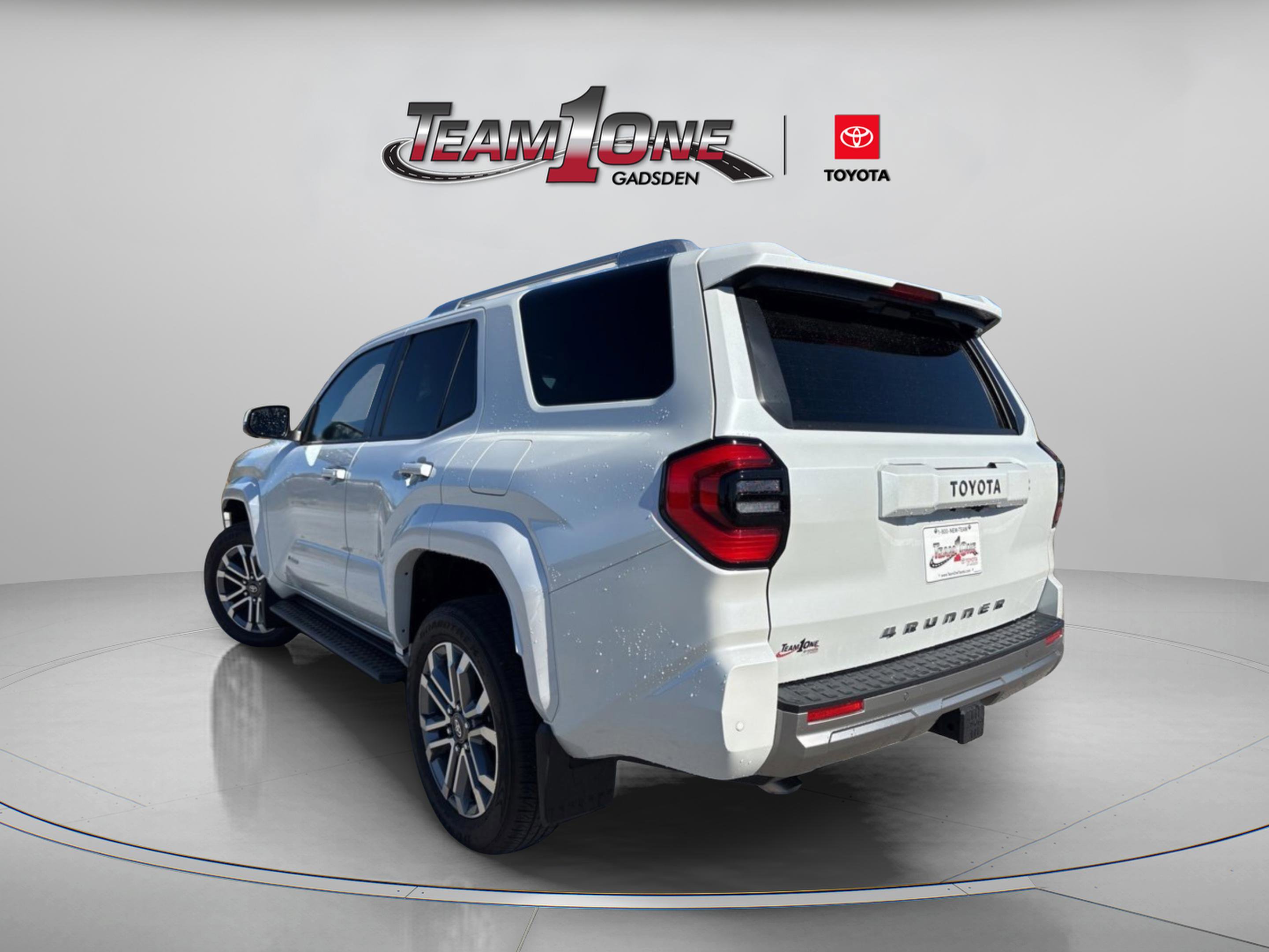 2025 Toyota 4Runner Limited photo 4