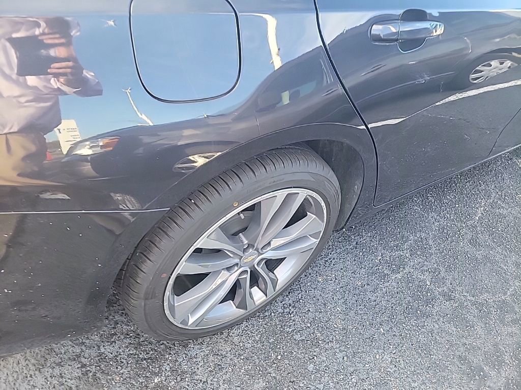 2023 Chevrolet Malibu 1LT photo 13