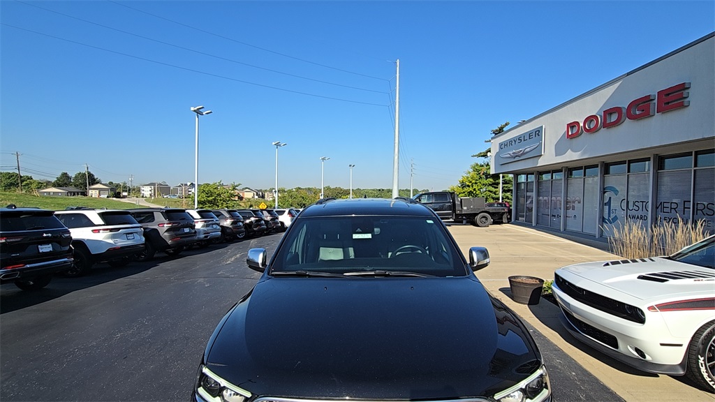 2022 Dodge Durango Citadel photo 4