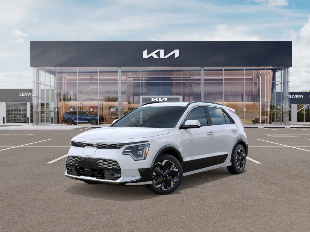 New 2025 Snow White Pearl Kia Wave image 1