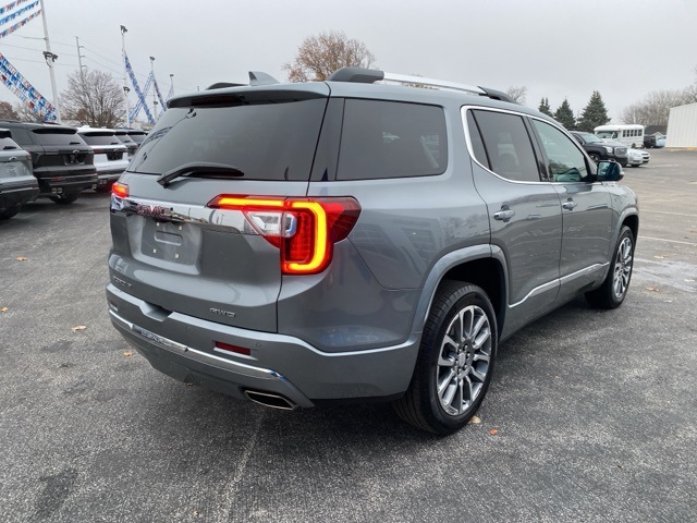 2023 Gmc Acadia Denali photo 3