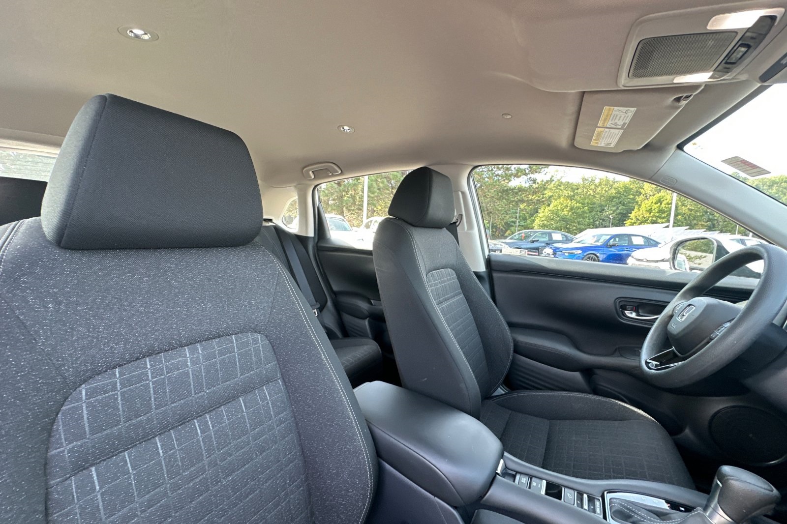 2023 Honda HR-V LX photo 19