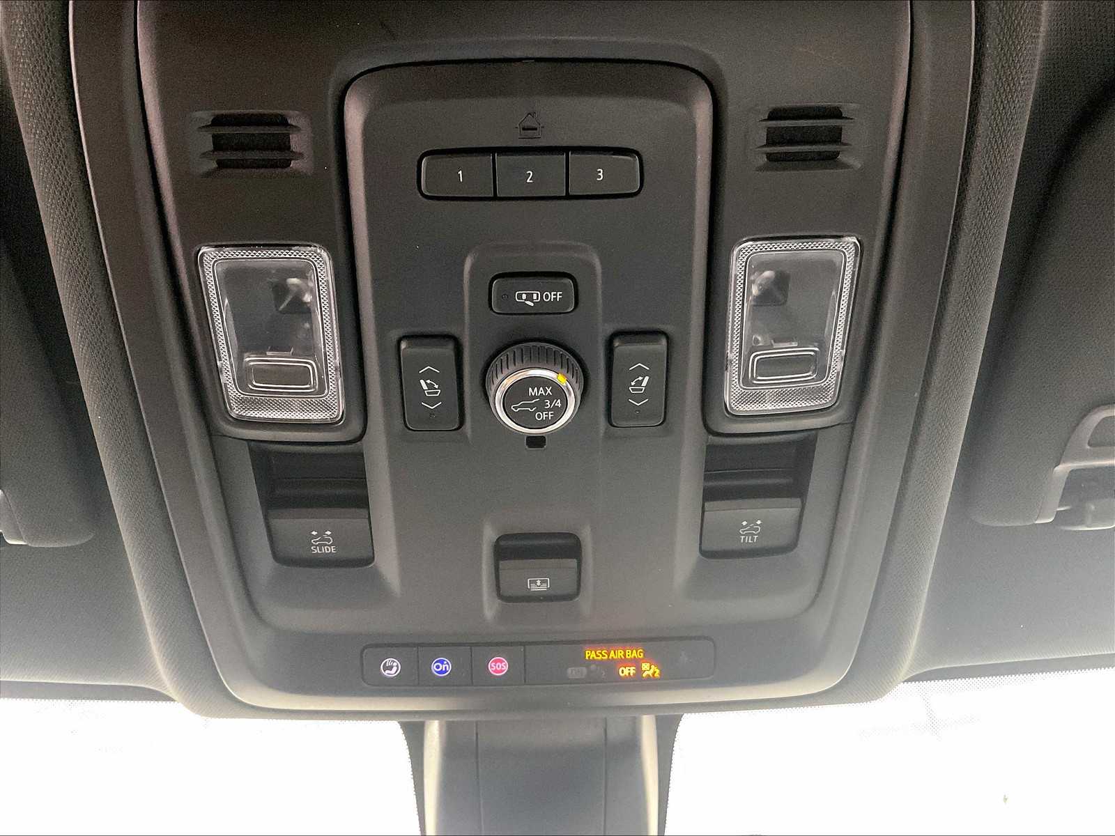 2022 Chevrolet Tahoe LT photo 23