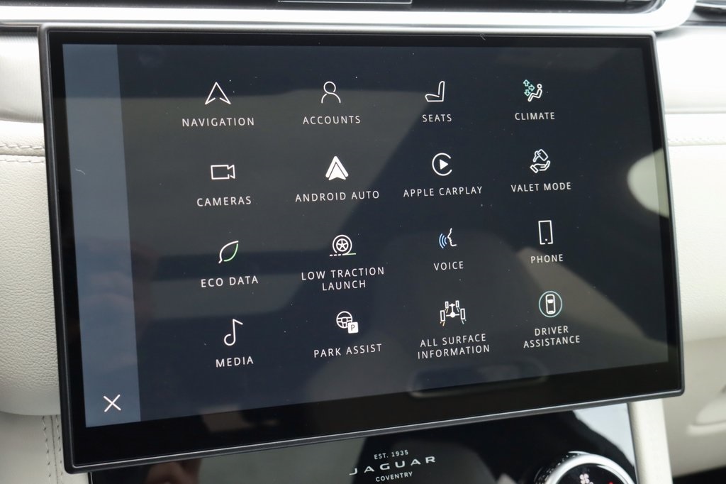 2026 JAGUAR F-PACE - Image 21