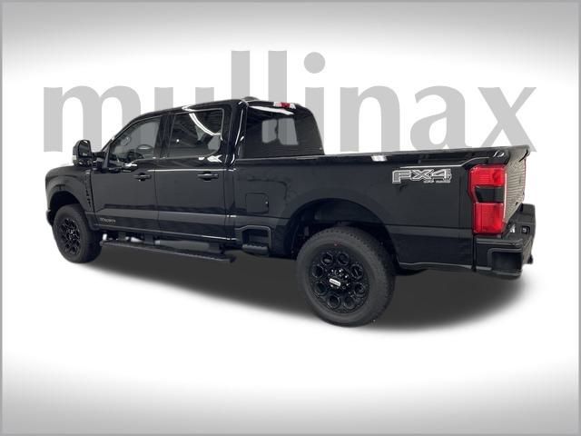 2025 Ford F-250 Lariat photo 2