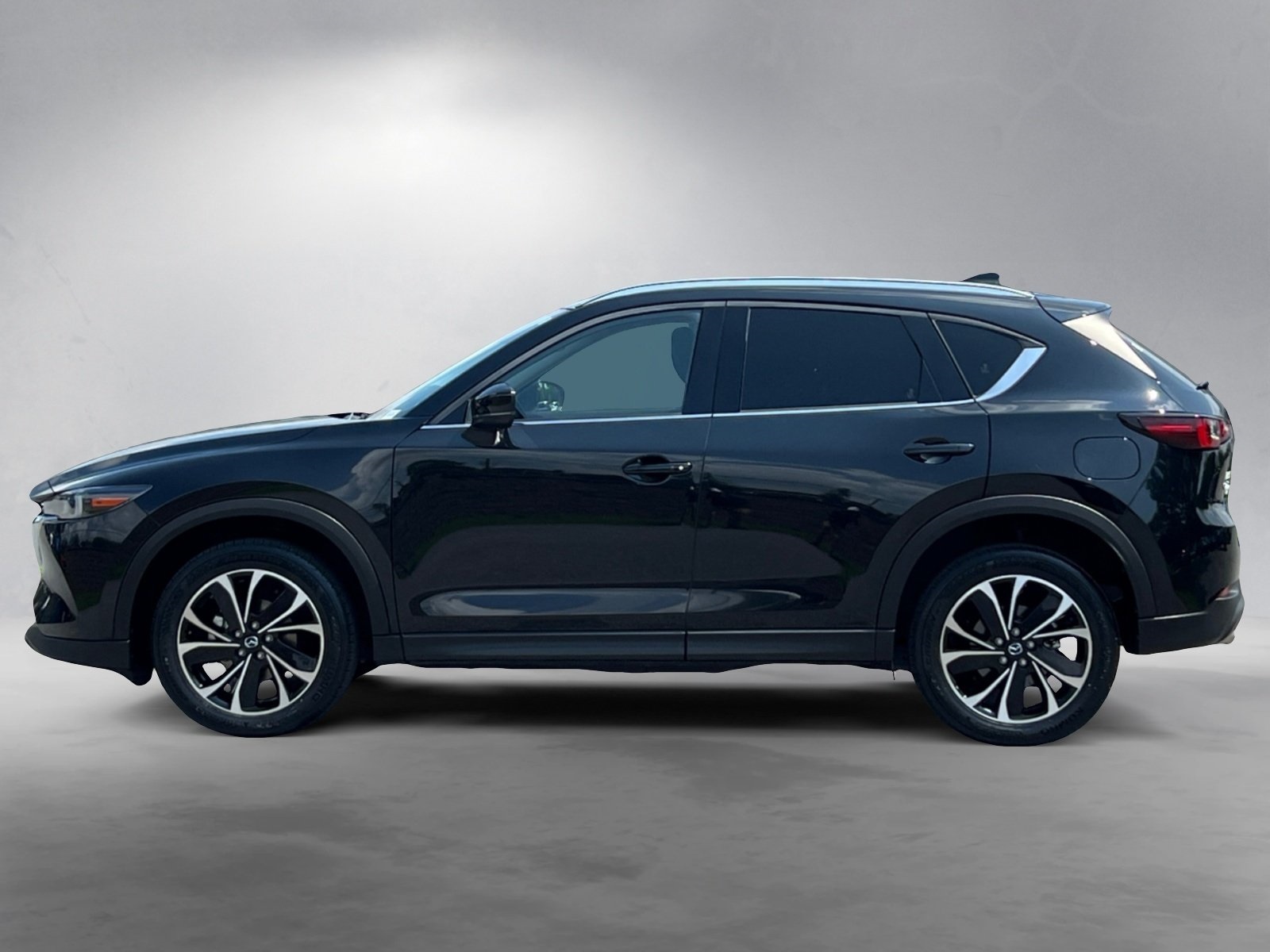 2022 Mazda CX-5 2.5 Premium Plus photo 3