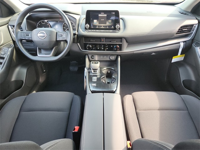 2026 Nissan Rogue S photo 7