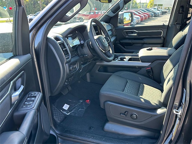 2025 Ram 1500 Big Horn Lone Star photo 7