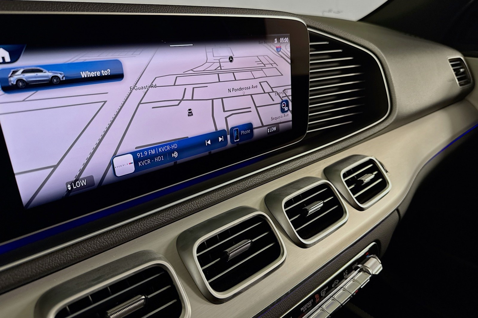 2025 Mercedes Benz GLE 450 4MATIC photo 19