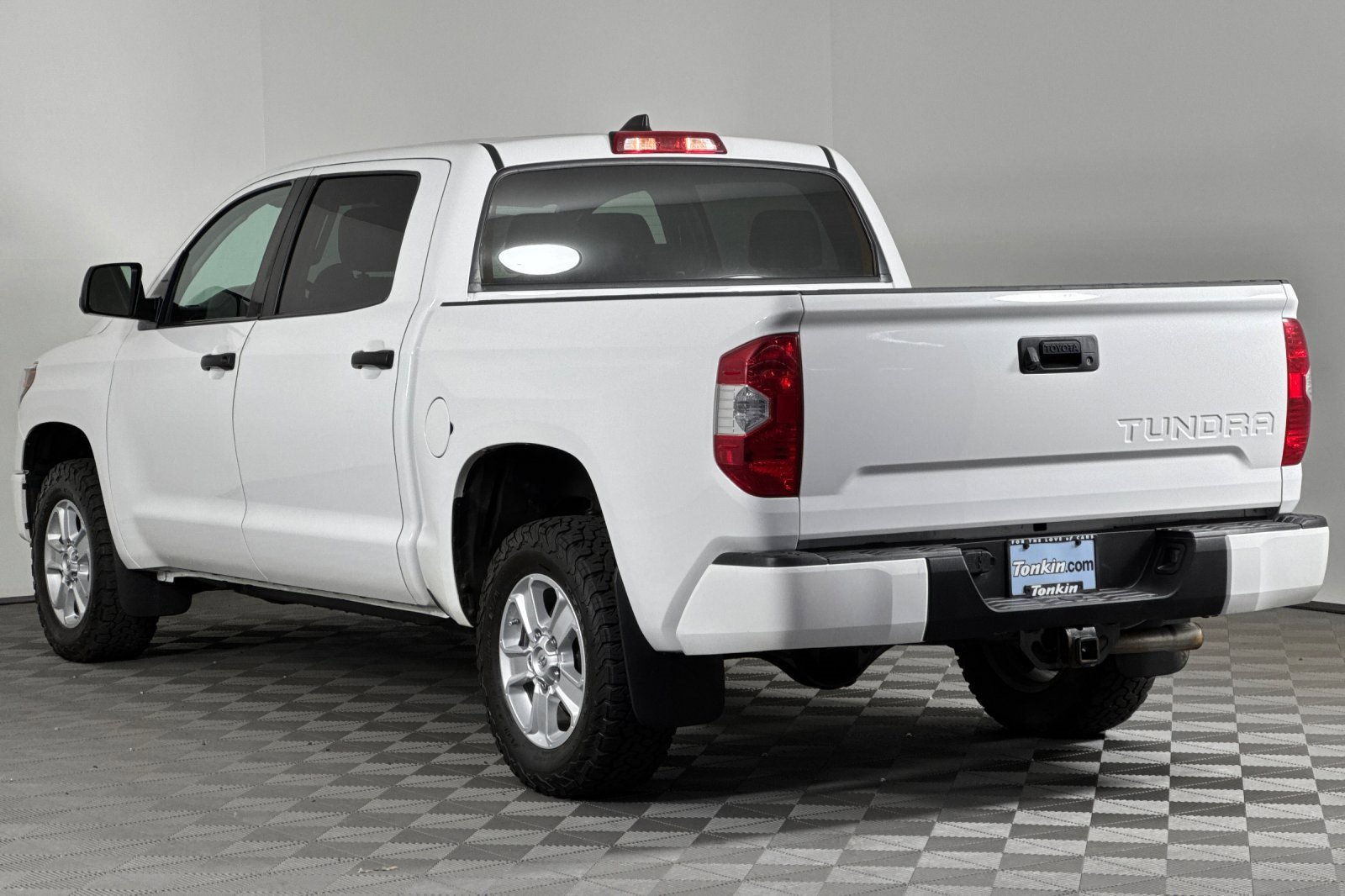 2020 Toyota Tundra SR5 Grade photo 2
