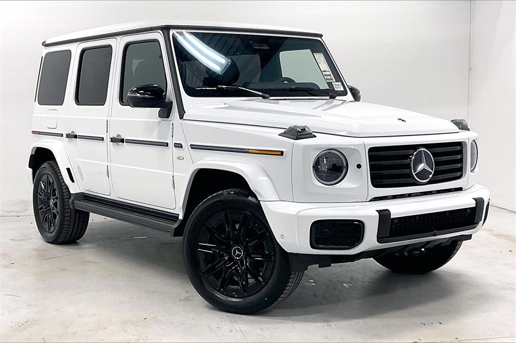 2025 Mercedes-Benz G-Class G580's photo