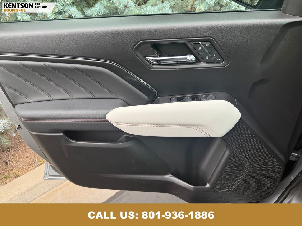2024 Gmc Canyon AT4X photo 20