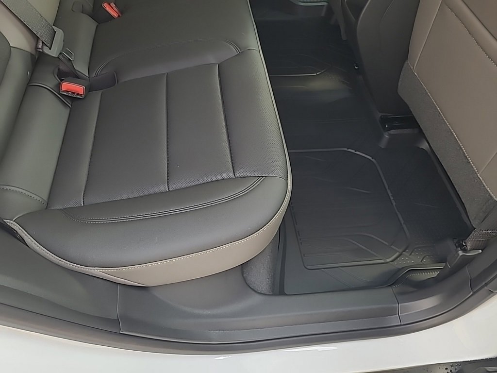 2026 Chevrolet Trax ACTIV photo 17