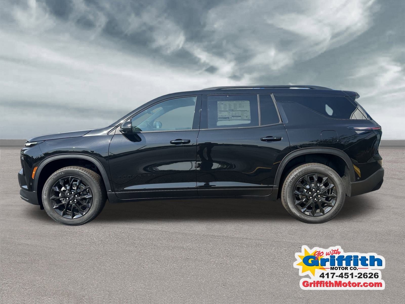 2025 Chevrolet Traverse photo 3