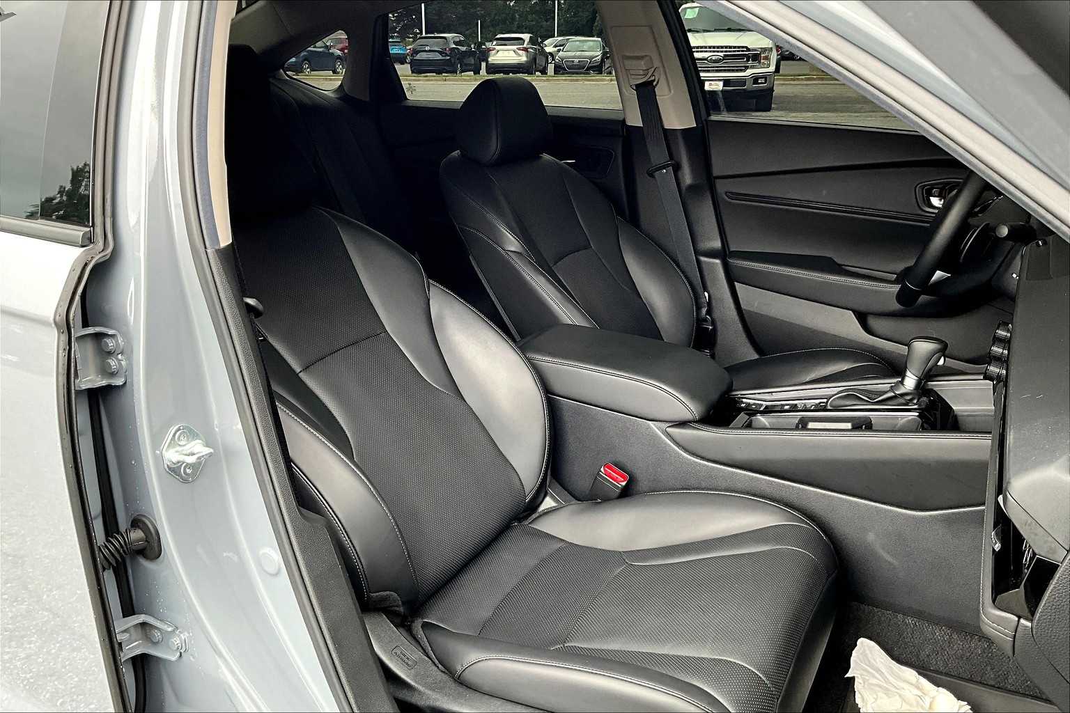 2025 Honda Accord Hybrid Touring photo 8